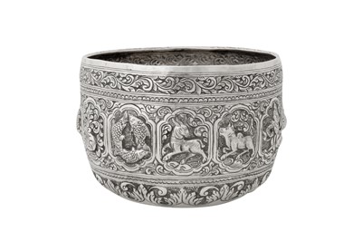 Lot 130 - A late 19th / early 20th century Burmese silver bowl, Shan States circa 1900