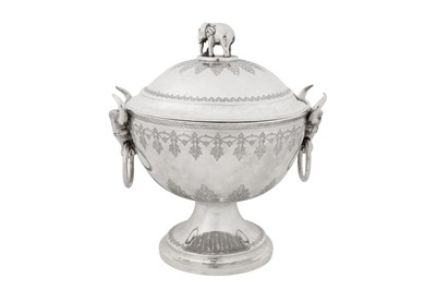 Lot 76 - A mid to late 19th century Indian colonial unmarked silver tureen, Madras circa 1870