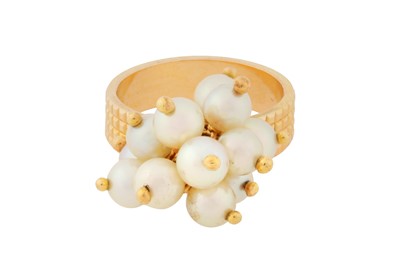 Lot 75 - A CULTURED PEARL RING