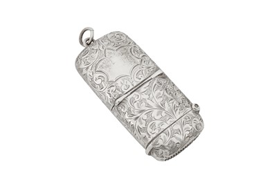 Lot 34 - An Edwardian sterling silver vesta combination, Birmingham 1904 by W H Tandy and Sons