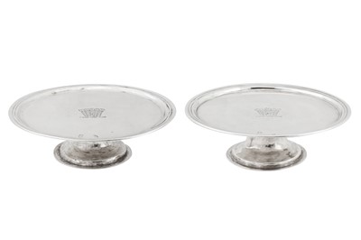 Lot 474 - A pair of Queen Anne Irish silver small footed salvers or tazza, Dublin 1712 by John Clifton snr