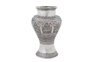 Lot 128 - A late 19th / early 20th century Burmese silver vase, Shan States circa 1900