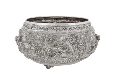 Lot 175 - A mid-20th century Thai unmarked silver bowl, Chiang Mai circa 1950