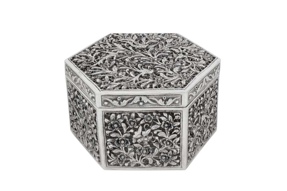 Lot 182 - An early to mid-20th century Vietnamese