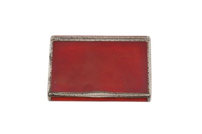 Lot 26 - An early 20th century sterling silver and guilloché enamel cigarette case, import marks for London 1928 by AJ