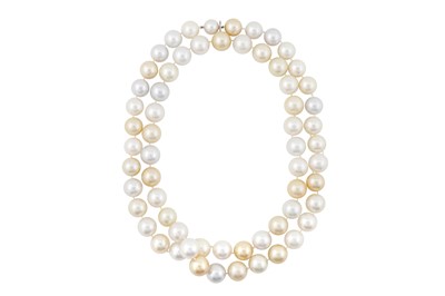 Lot 248 - A SINGLE STRAND PEARL NECKLACE