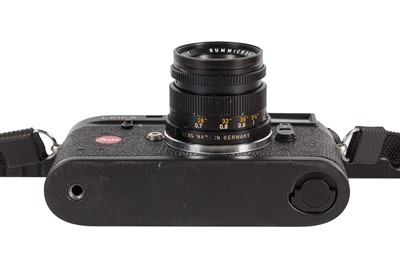Lot 222 - A Leica M4-P Rangefinder Camera
