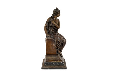 Lot 250 - A BRONZE FIGURE OF A SEATED WOMAN