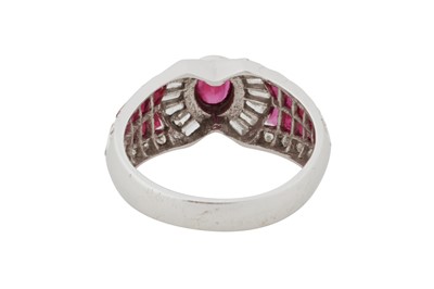 Lot 113 - A RUBY AND DIAMOND RING, CIRCA 2004