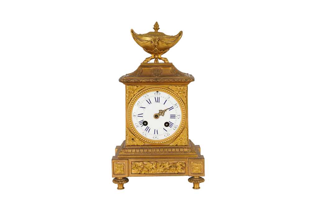 Lot 283 - A 19TH CENTURY FRENCH ORMOLU MANTEL CLOCK
