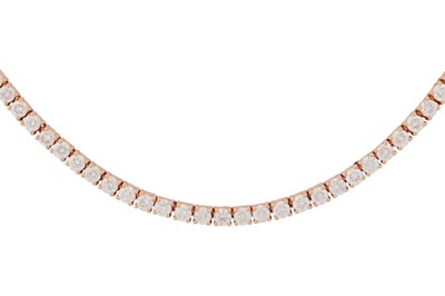 Lot 156 - A LINE DIAMOND NECKLACE