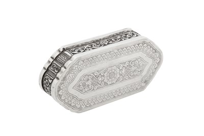 Lot 137 - An early 20th century Ceylonese (Sri Lankan) unmarked silver lime box, Kandy circa 1920