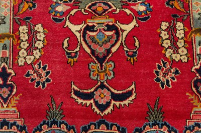 Lot 47 - A FINE KASHAN PRAYER RUG, CENTRAL PERSIA