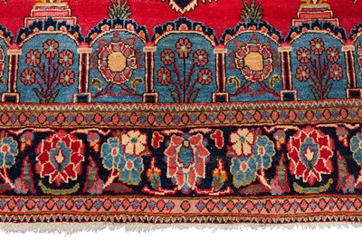 Lot 47 - A FINE KASHAN PRAYER RUG, CENTRAL PERSIA