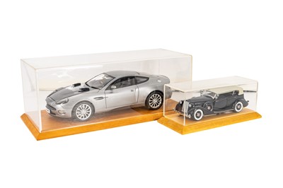 Lot 425 - A 1:12 SCALE ASTON MARTIN VANQUISH FROM THE JAMES BOND FILM 'DIE ANOTHER DAY'