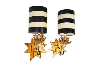 Lot 401 - A PAIR OF 'AUDUBON' WALL LIGHTS MANUFACTURED BY FLAMBEAU (AMERICA)