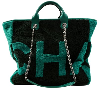 Lot 115 - Chanel Green Shearling Logo Maxi Shopping Tote