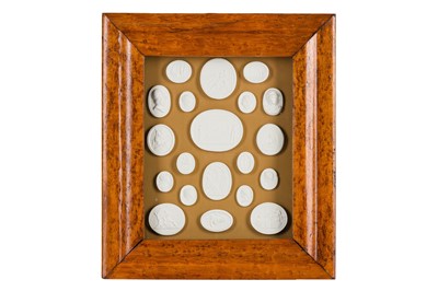 Lot 91 - A collection of twenty Grand Tour plaster seals