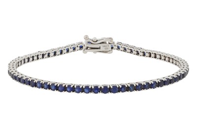 Lot 120 - A SAPPHIRE LINE BRACELET