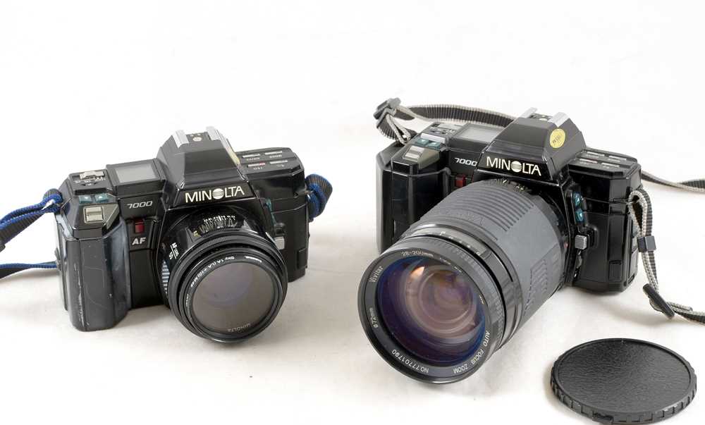Lot 261 - A Pair of Minolta 7000 AF Film Cameras.