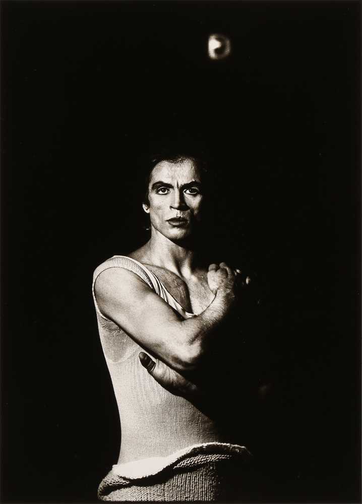 Lot 231 - Sally Soames (1937-2019)