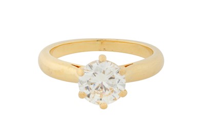 Lot 168 - A SINGLE-STONE DIAMOND RING