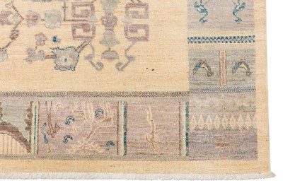 Lot 19 - A FINE CARPET OF SHAH ABBAS DESIGN