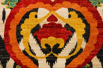 Lot 50 - A FINE ARTS & CRAFTS DESIGN RUNNER