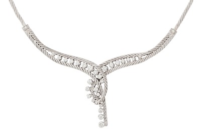 Lot 148 - A DIAMOND NECKLACE