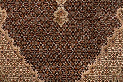 Lot 71 - A FINE INDO-TABRIZ CARPET