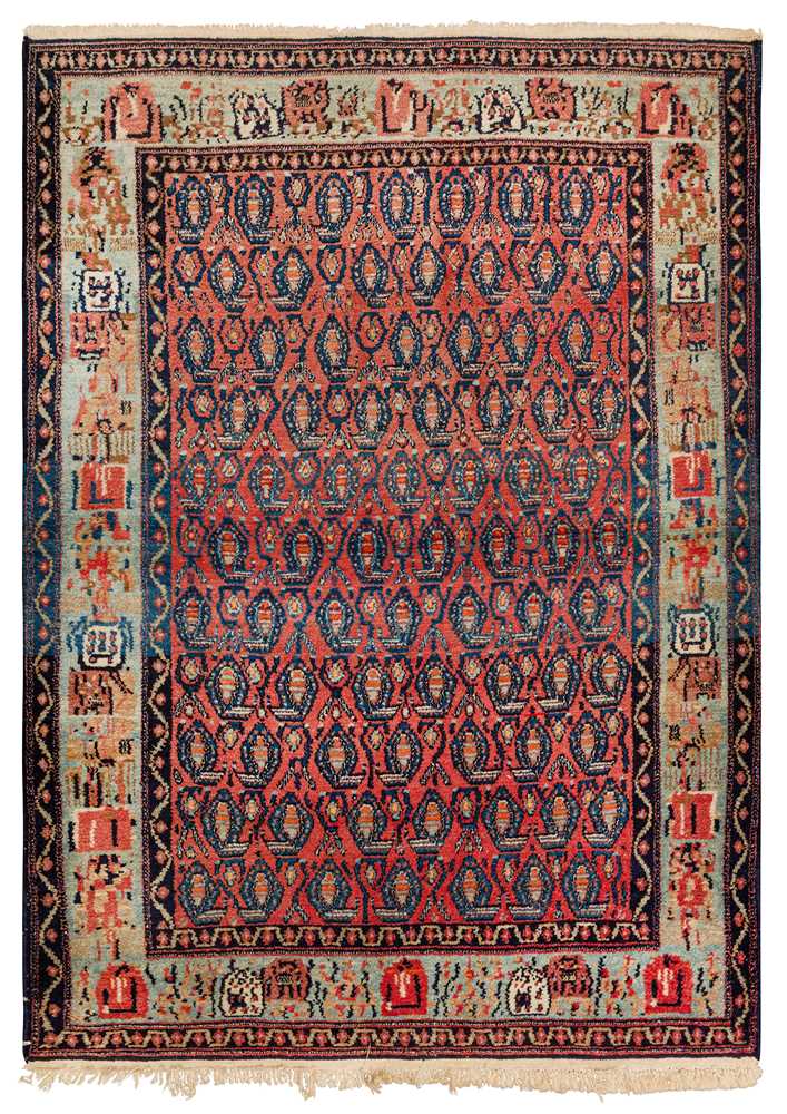 Lot 28 - A FINE SENNEH RUG, WEST PERSIA