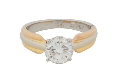 Lot 98 - CARTIER Ι A SINGLE-STONE DIAMOND RING