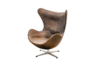 Lot ARNE JACOBSEN (DANISH 1902-1971) FOR FRITZ HANSEN