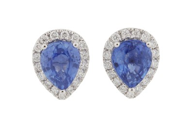 Lot 242 - A PAIR SAPPHIRE AND DIAMOND CLUSTER EARRINGS