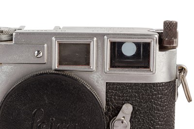 Lot 216 - A Leica M3 Rangefinder Camera Body