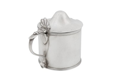 Lot 441 - A George III sterling silver mustard pot, London 1790 by Thomas Howell of Bath (probably)