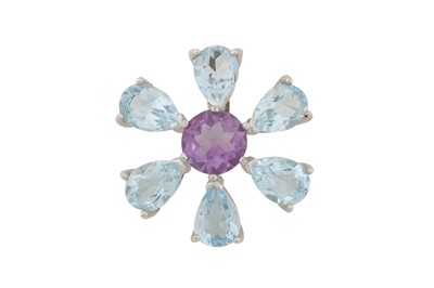 Lot 238 - AN AMETHYST AND AQUAMARINE PENDANT