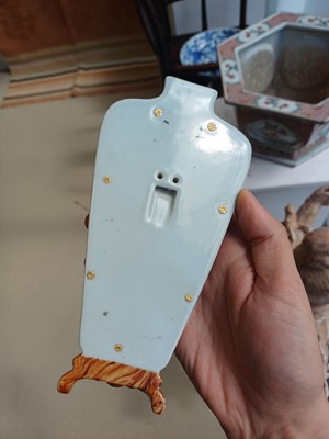 Lot 511 - A Chinese celadon glazed and faux-bois 'chilong' wall vase, 19th/20th century