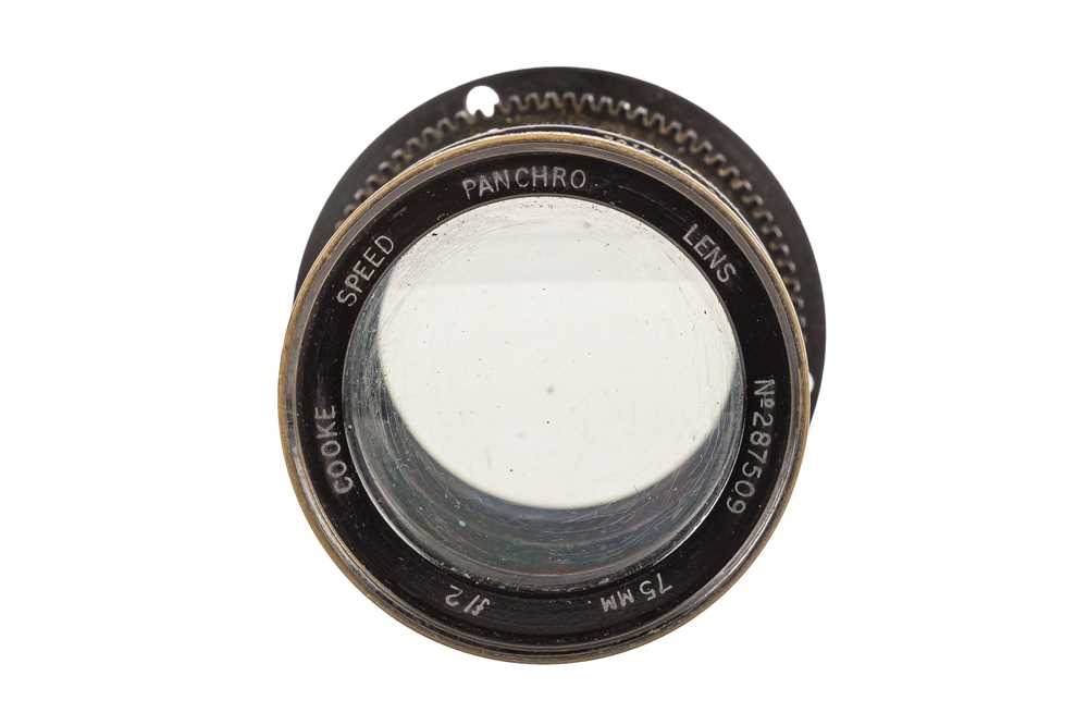 Lot 456 - A Taylor Hobson 4 f/2 Cooke Copying Lens Lot 456 - A Taylor Hobson 4 f/2 Cooke Copying Lens