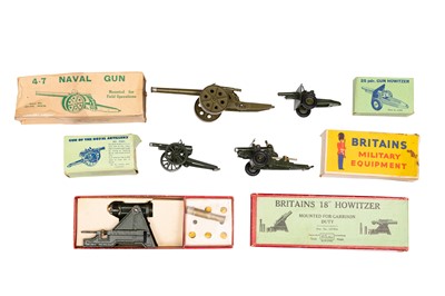 Lot 437 - A MIXED GROUP OF BRITAINS GUNS