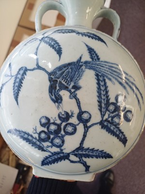 Lot 52 - A CHINESE MING-STYLE BLUE AND WHITE PILGRIM FLASK