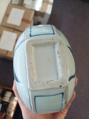 Lot 52 - A CHINESE MING-STYLE BLUE AND WHITE PILGRIM FLASK