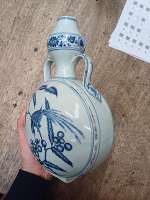 Lot 52 - A CHINESE MING-STYLE BLUE AND WHITE PILGRIM FLASK