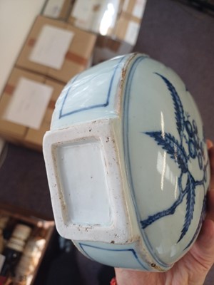 Lot 52 - A CHINESE MING-STYLE BLUE AND WHITE PILGRIM FLASK