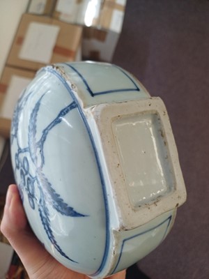 Lot 52 - A CHINESE MING-STYLE BLUE AND WHITE PILGRIM FLASK