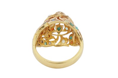 Lot 117 - A multi gem-set dome ring