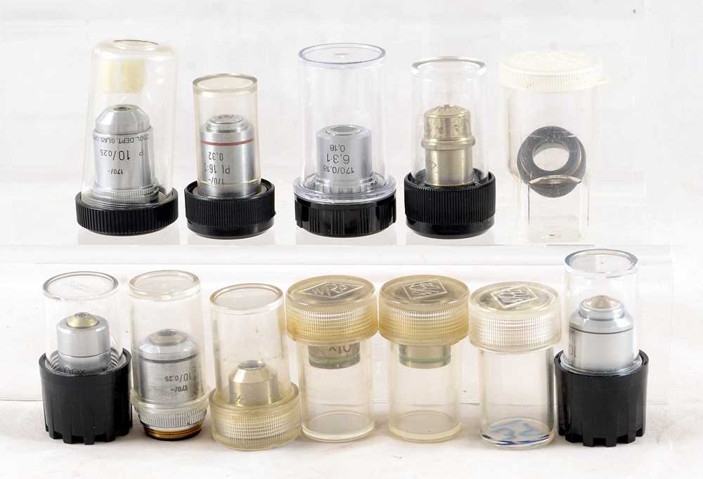 Lot 453 - 12 Various Microscope Objectives.