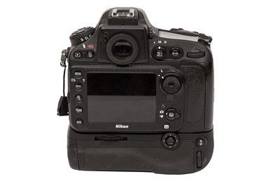 Lot 279 - A Nikon D800E DSLR Camera Body