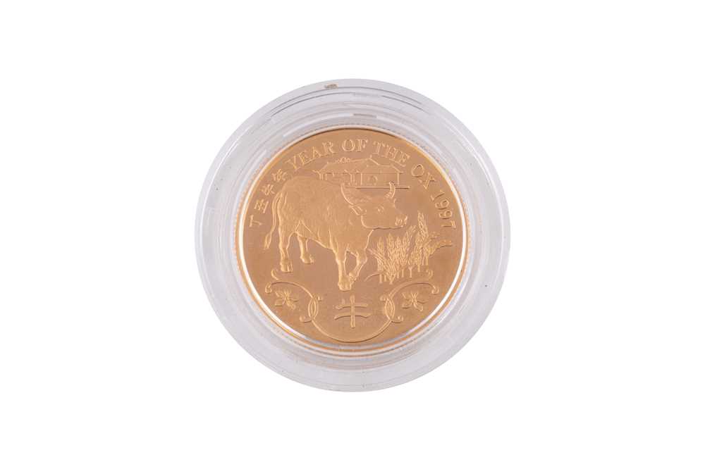 Lot 168 - A HONG KONG GOLD LUNER HONG KONG GOLD LUNER MEDAL-YEAR OF THE OX 1997