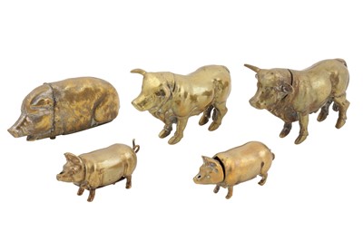 Lot 141 - A GROUP OF FIVE EARLY 20th CENTURY NOVELTY BRASS VESTA CASES